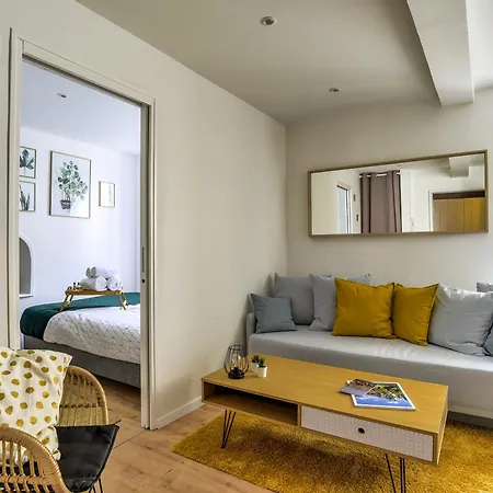 Madeleinette Apartment *